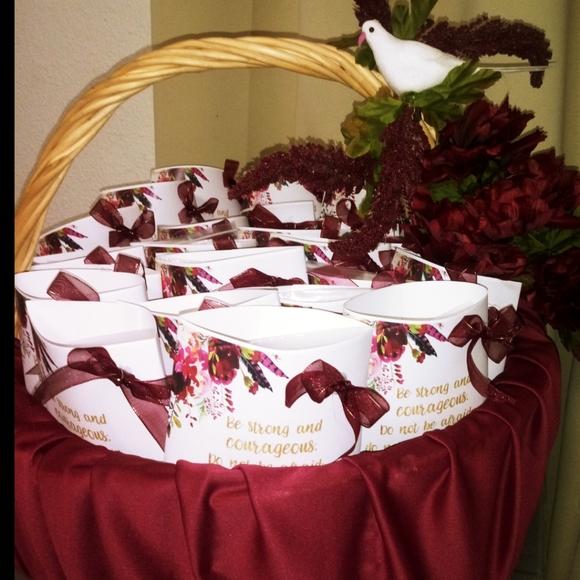Memory/ Celebration Baskets - Picture 6 of 15